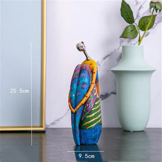 Painting Woman Resin Statue Figurines for Interior Home Decor Living Room Decoration Accessories Sculpture Modern Art A3548